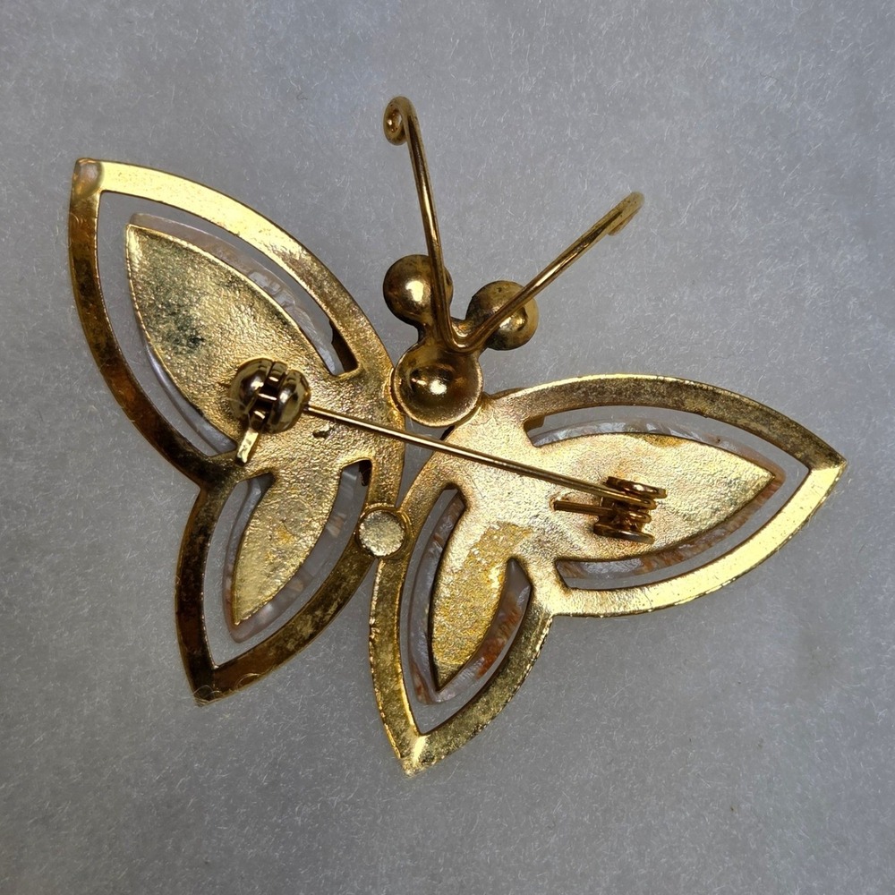 Vintage MOP Shell Butterfly Brooch Gold Tone Mid Century Pearl Accents 50s-60s - Picture 4 of 7
